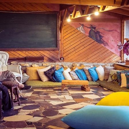 Nomad Hostel Nimrod Екстериор снимка